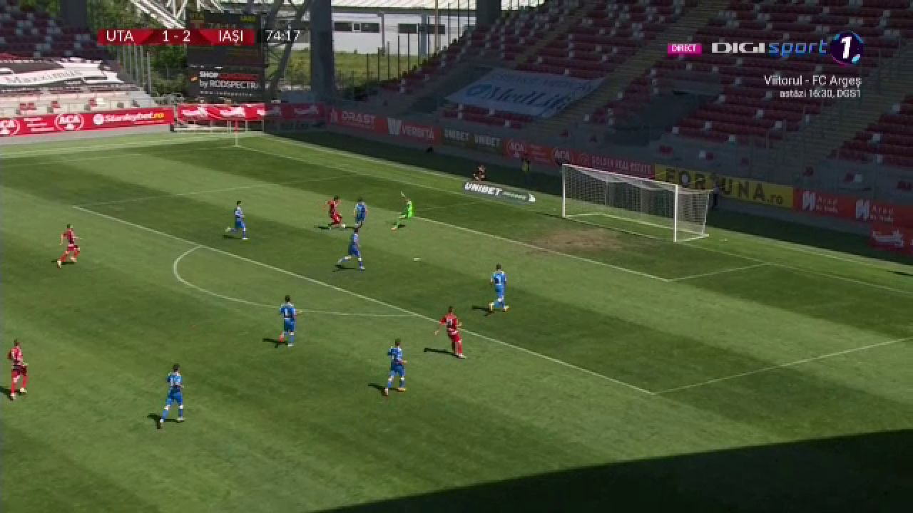 Adi Petre, facut praf de Balint dupa UTA - Poli Iasi: