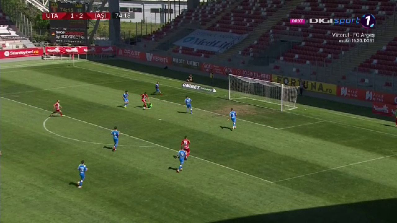 Adi Petre, facut praf de Balint dupa UTA - Poli Iasi: