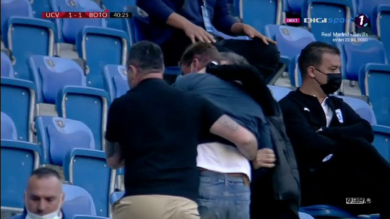 Incidente socante in tribuna! Cristescu a sarit la bataie si a fost scos de 4 bodyguarzi: