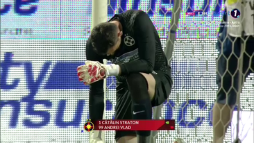Inca o problema pentru FCSB?! Vlad a fost schimbat de Petrea la pauza meciului cu Clinceni_6