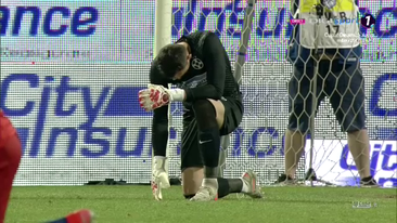 Inca o problema pentru FCSB?! Vlad a fost schimbat de Petrea la pauza meciului cu Clinceni_8