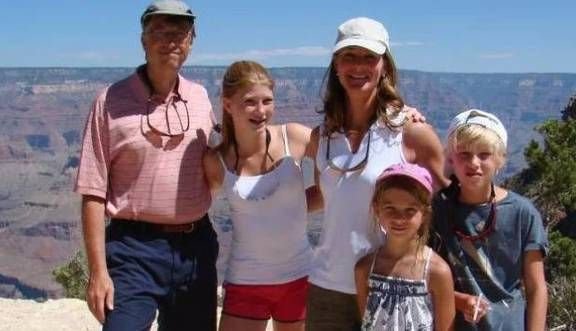 Copiii lui Bill Gates ar putea primi doar 10 milioane de dolari dupa divortul parintilor! Ce are de gand sa faca omul de afaceri cu averea sa uriasa_4
