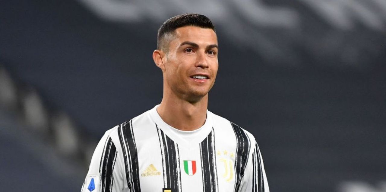 Asa se 'vindeca' Ronaldo dupa infrangeri! :) Starul portughez si-a cumparat inca un bolid de lux pe care a platit o avere_7
