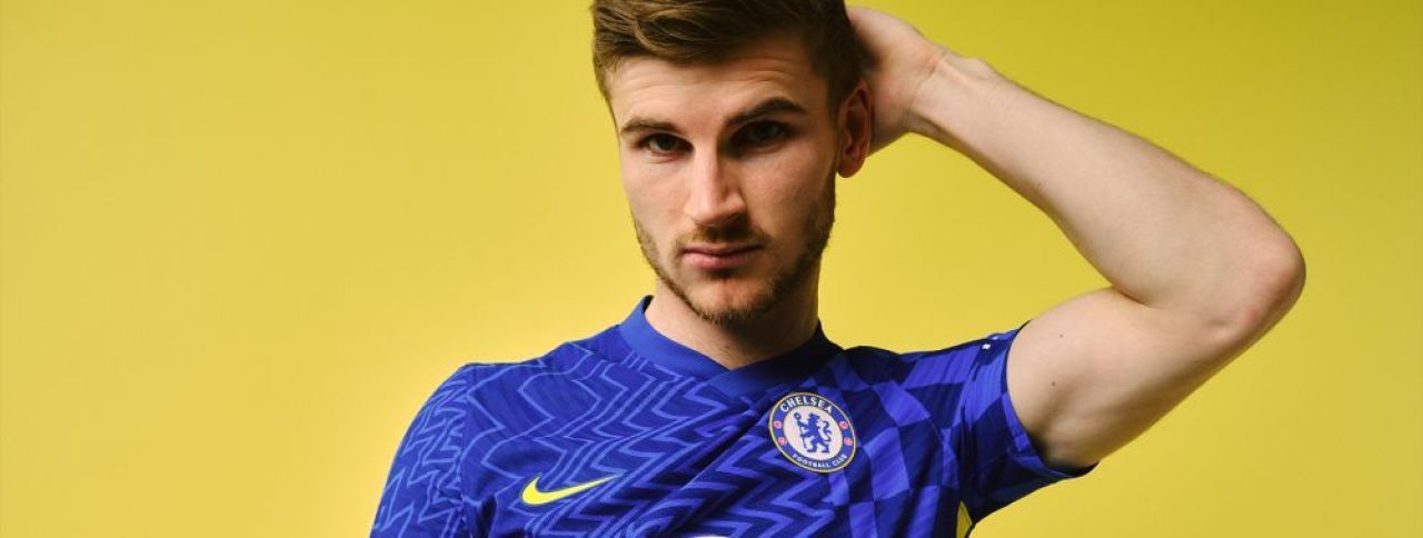 Chelsea si-a lansat noul echipament pentru sezonul 2021-2022! Tematica surprinzatoarea aleasa pentru noul tricou de joc_1