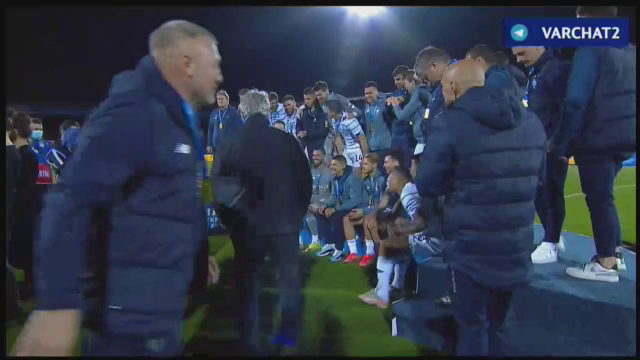 Lucescu a rupt tot in Ucraina! Imagini fantastice dupa ce a luat si Cupa cu Dinamo Kiev: a fost aruncat in aer de jucatori! Scene fantastice_40