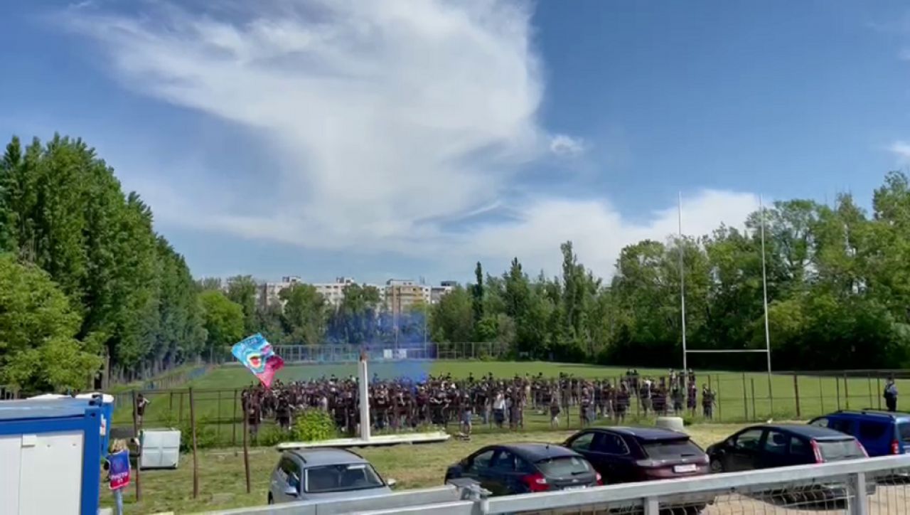 Nebunie in Ghencea! Suporterii Stelei au luat cu asalt stadionul pentru barajul cu Mostistea Ulmu! Jucatorii s-au bucurat cu ei _1