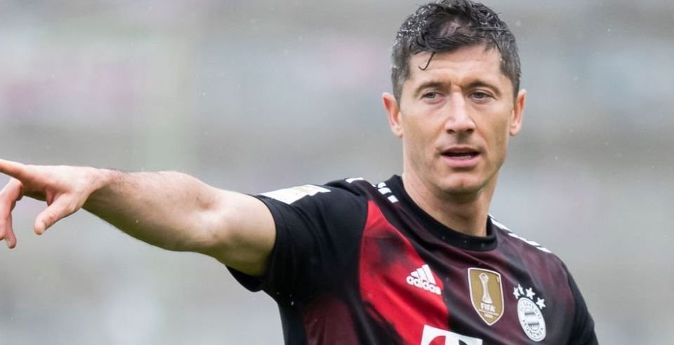 Lewandowski, out de la Bayern in vara?! Presa din Franta a anuntat unde ar putea juca starul polonez in sezonul urmator