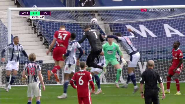 COLOSAL! Alisson a urcat in careu in minutul 95 si a dat un gol FABULOS pentru Liverpool! S-a pus in genunchi si a inceput sa planga_4