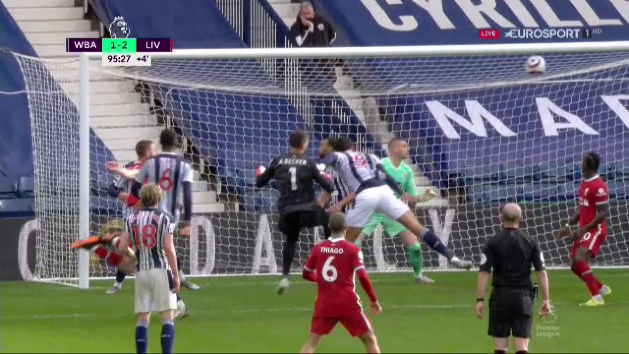 COLOSAL! Alisson a urcat in careu in minutul 95 si a dat un gol FABULOS pentru Liverpool! S-a pus in genunchi si a inceput sa planga_5