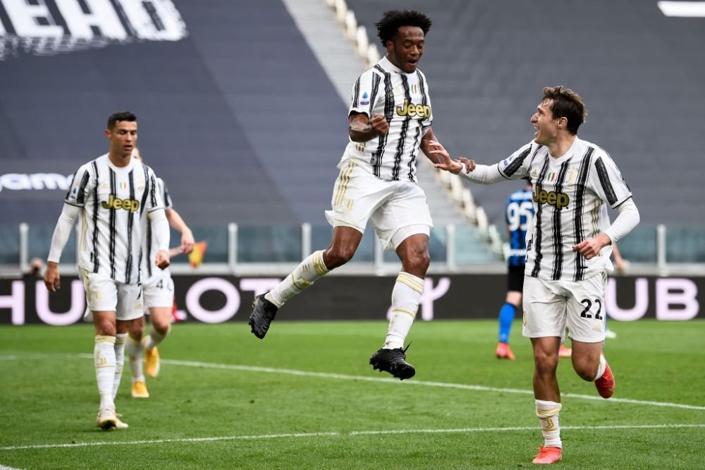 Sunt imaginile momentului in fotbalul mondial! Cum a fost surprins Ronaldo in miez de noapte! Detaliul care poate trada plecarea de la Juventus_2