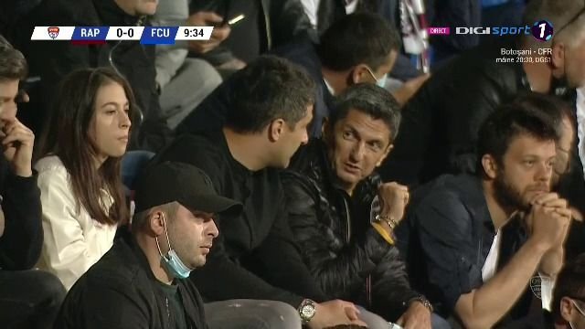 Portile ni se deschid! Tribuna plina la meciul Rapidului, om langa om! Mircea si Razvan Lucescu, alaturi de giulesteni. Peste 1000 de suporteri in spatele portii_3