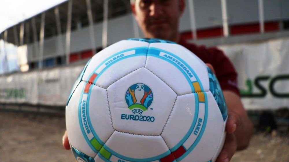 EXCLUSIV | In 2016, a alergat si a pedalat pana la Paris! Acum a legat prin alergare stadioanele din Bucuresti destinate Euro 2020 _9