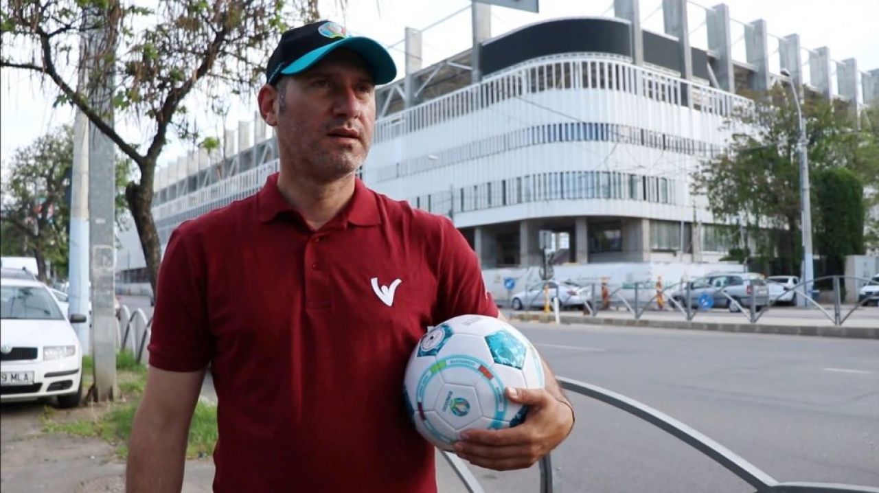 EXCLUSIV | In 2016, a alergat si a pedalat pana la Paris! Acum a legat prin alergare stadioanele din Bucuresti destinate Euro 2020 _14