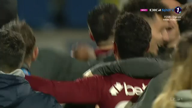 Lacrimi, bucurie si urlete de emotie! Ce au facut jucatorii CFR-ului imediat dupa fluierul final de la Botosani. Jucatori prabusiti, Edi a fugit din stadion. Cand se da trofeul_6