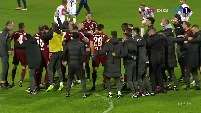 Lacrimi, bucurie si urlete de emotie! Ce au facut jucatorii CFR-ului imediat dupa fluierul final de la Botosani. Jucatori prabusiti, Edi a fugit din stadion. Cand se da trofeul_7