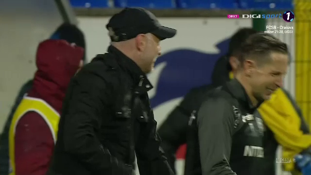 Lacrimi, bucurie si urlete de emotie! Ce au facut jucatorii CFR-ului imediat dupa fluierul final de la Botosani. Jucatori prabusiti, Edi a fugit din stadion. Cand se da trofeul_13