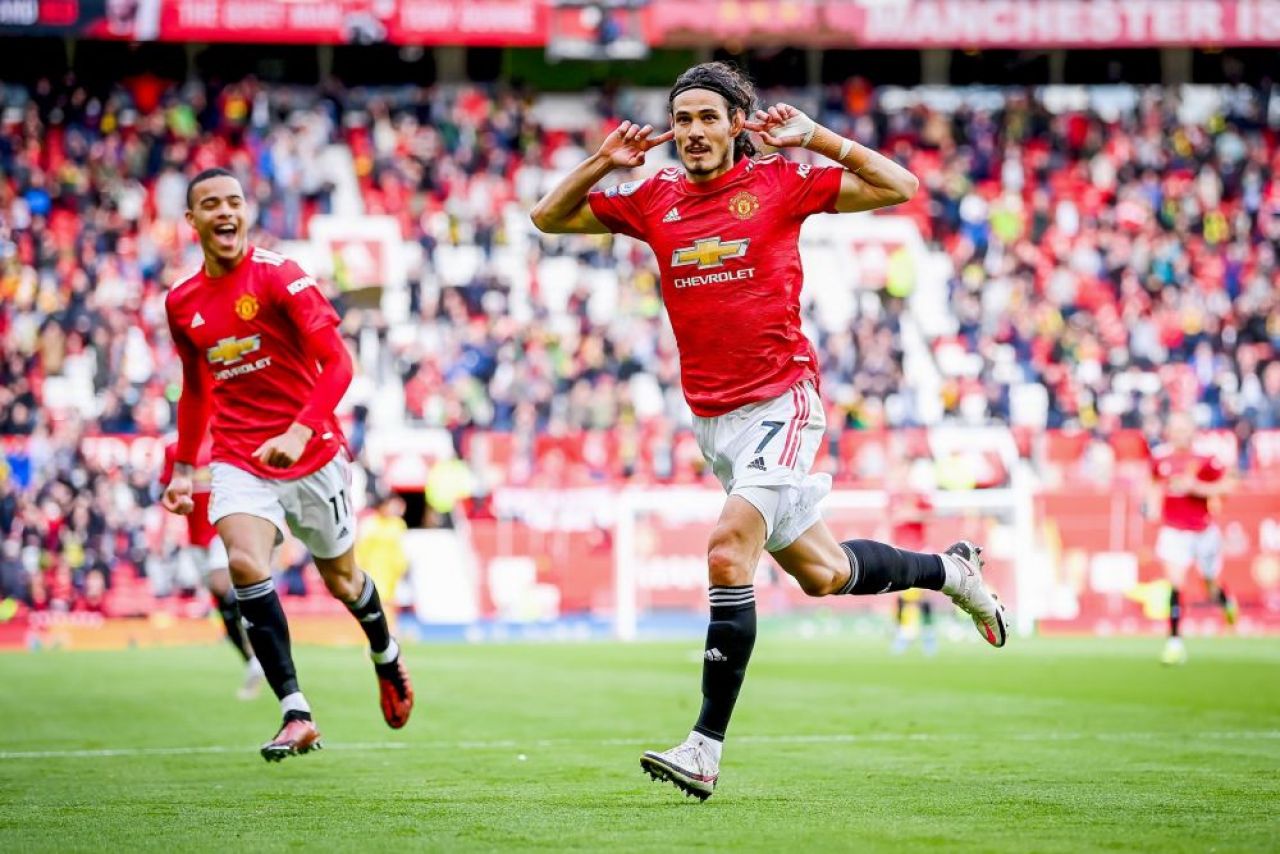 Cavani le-a facut o primire superba fanilor pe Old Trafford! A marcat o bijuterie de gol!_3