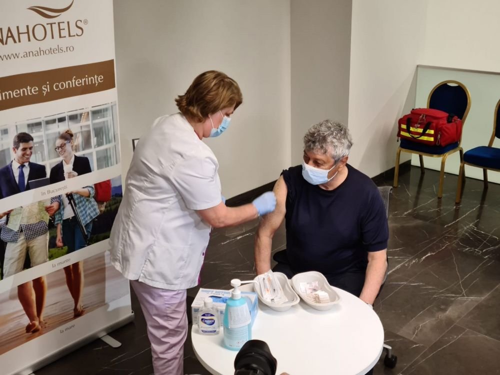 Mircea Lucescu s-a vaccinat alaturi de sotia sa! George Copos, omul care i s-a alaturat in lupta anti-Covid_2