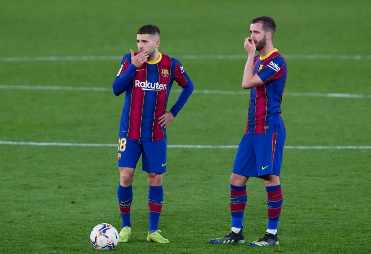 Presa catalana anunta ca Pjanic e aproape de plecarea de la Barcelona! Care sunt echipele care il vor pe mijlocas_1
