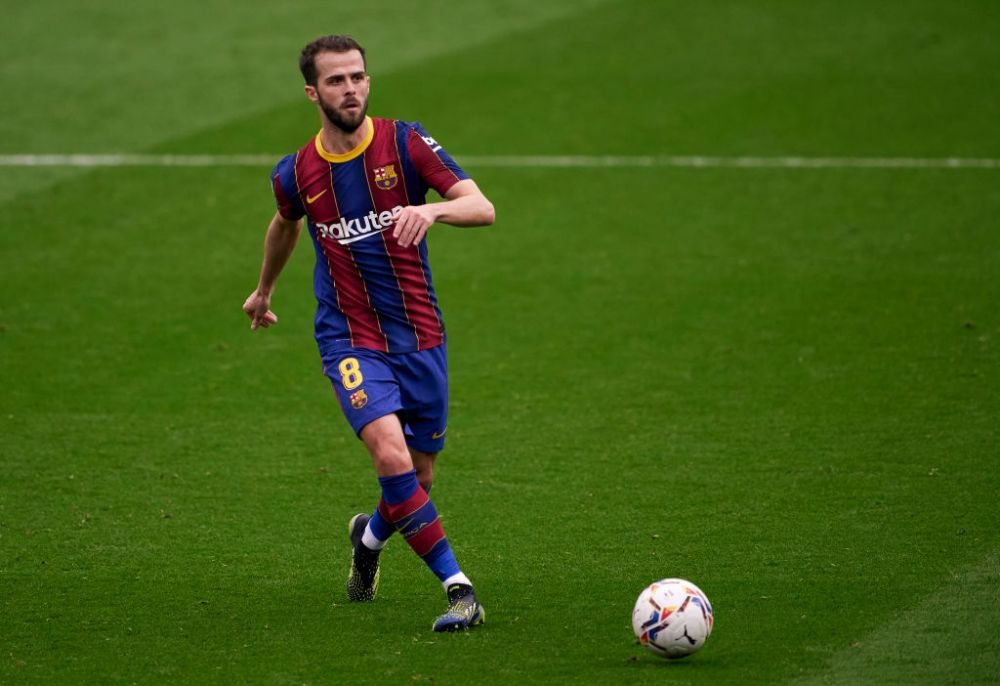 Presa catalana anunta ca Pjanic e aproape de plecarea de la Barcelona! Care sunt echipele care il vor pe mijlocas_3