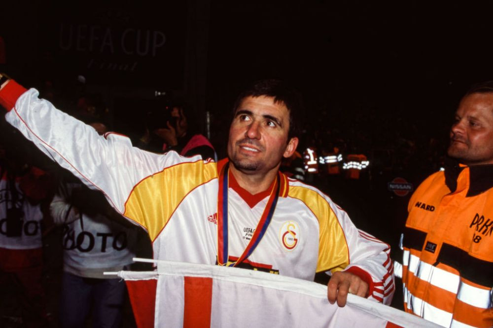Imagini geniale cu Hagi la Galatasaray! Turcii au postat un clip cu cele mai tari momente ale Regelui : Te iubim!