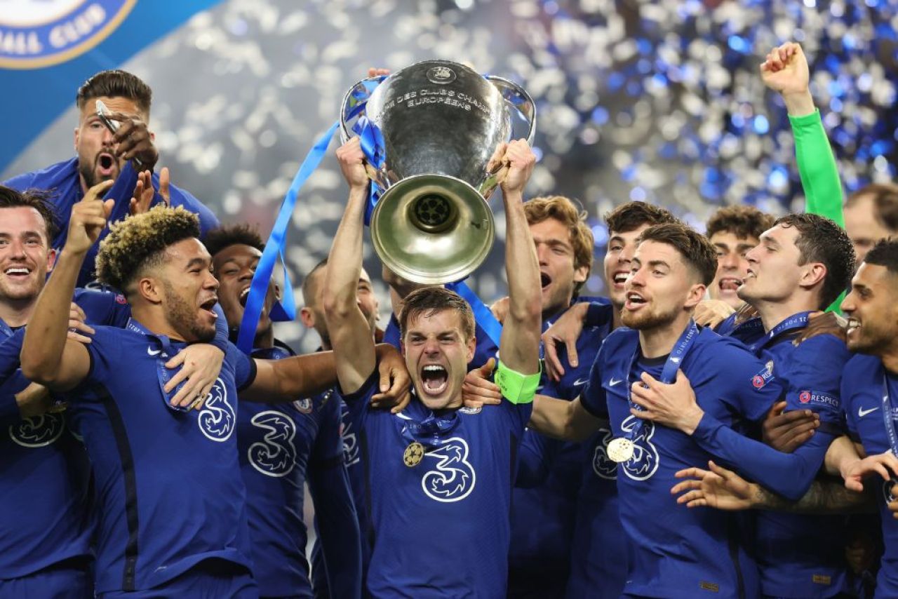 Imaginile bucuriei la Porto! 'Zidul' Kante, protagonist la finalul meciului! Jucatorii lui Chelsea au sarbatorit in stil mare castigarea Champions League_4
