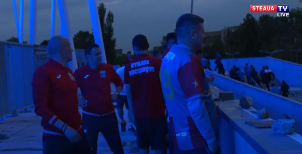 S-au declansat alarmele in Ghencea! Fanii Stelei au intrat pe noul stadion si au patruns pe gazon_2