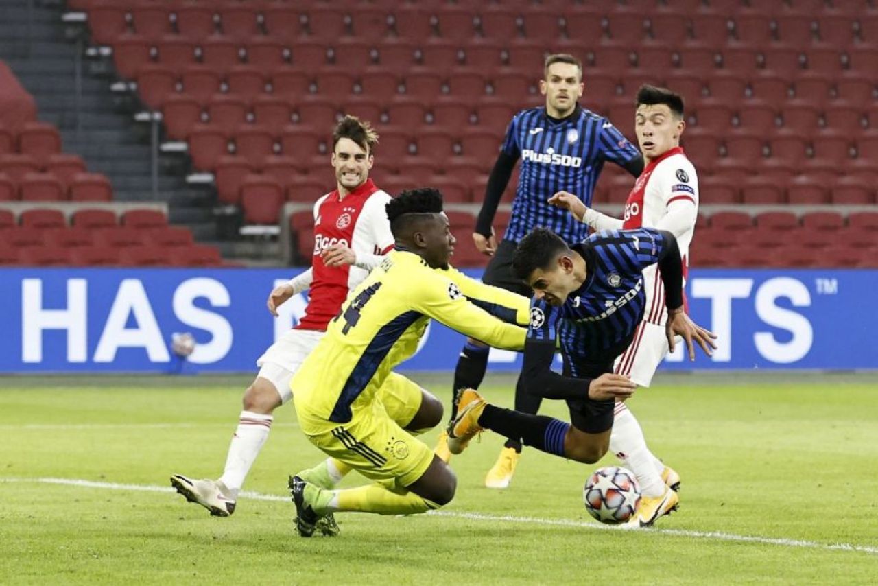 Arsenal, aproape de o mutare surpriza care ii va infuria pe fani! Portarul suspendat al lui Ajax e dorit in Anglia_1