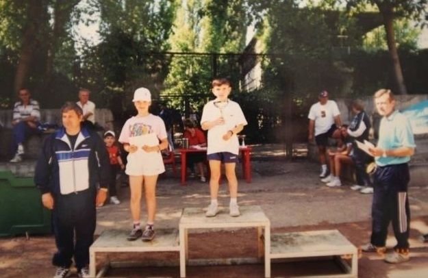 Imagini rare din copilaria Soranei Cirstea, Simonei Halep, Monicai Niculescu, Irinei Begu si Anei Bogdan: cum arata generatia buna a tenisului romanesc in urma cu doua decenii _4