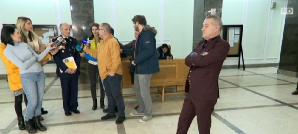 Becali rade de Mutu: Ce-o sa faca, bici din rahat? Nu poate nimic! Ce spune dupa ce Craiova lui Mititelu a anuntat super achizitii