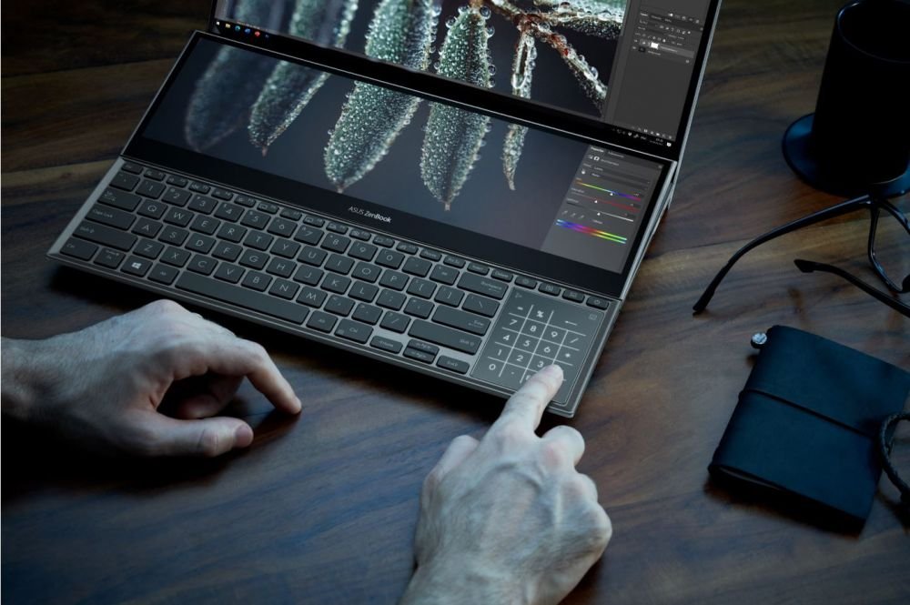 (P) Un laptop care tinteste si cucereste prima pozitie: ASUS ZenBook Pro Duo 15 OLED (UX582)_3