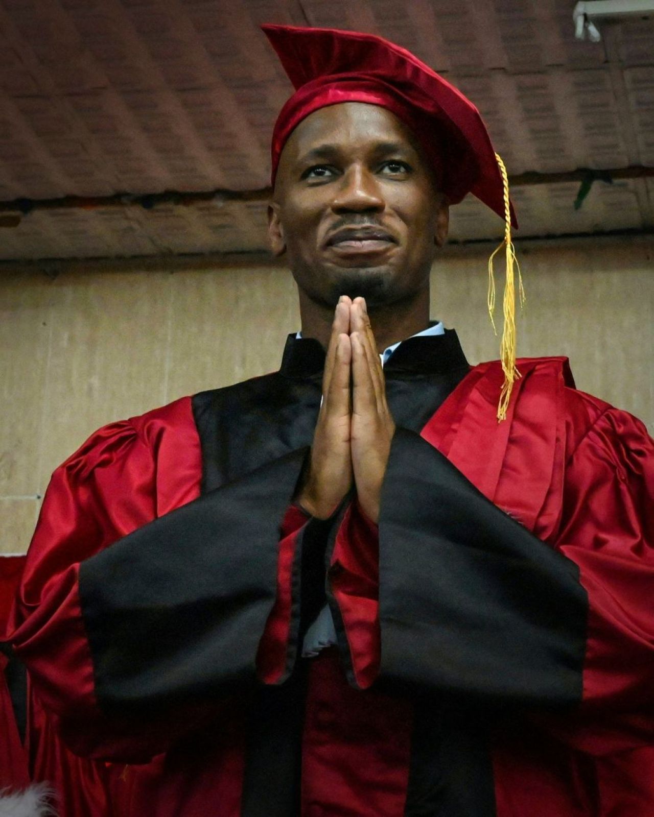 Drogba, omagiat in Coasta de Fildes! Legendarul atacant a obtinut doctoratul onorific la o universitate de renume din Africa_4