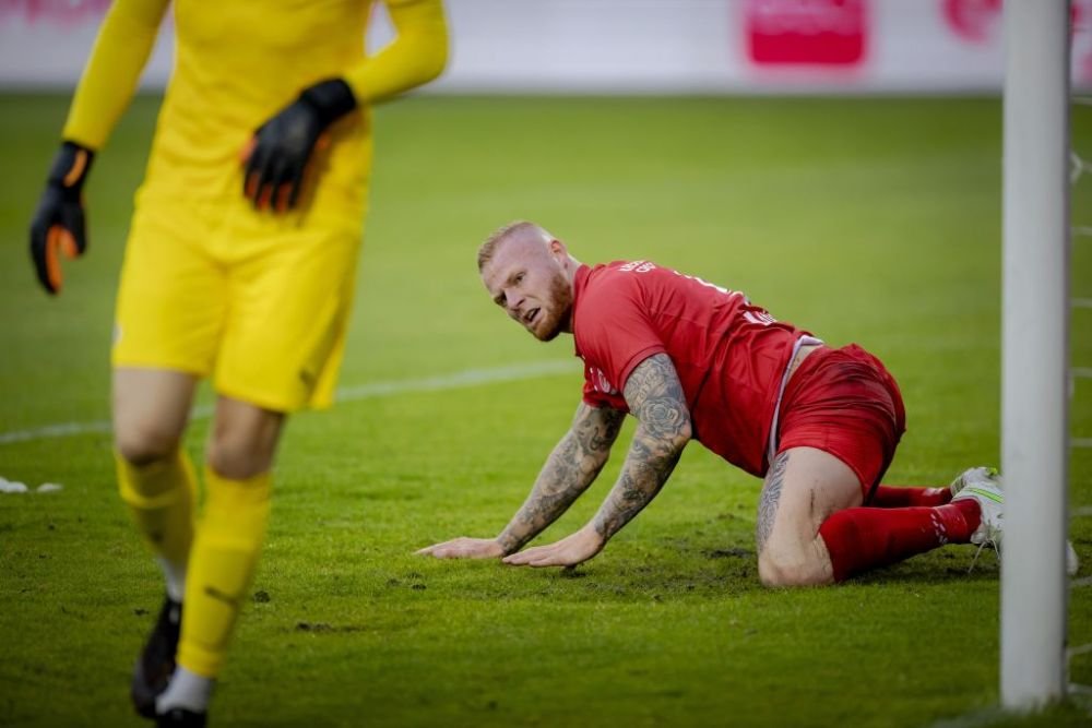 Mutu este aproape de primul transfer la FCU Craiova! Un atacant olandez este in negocieri avansate cu clubul din Banie _5