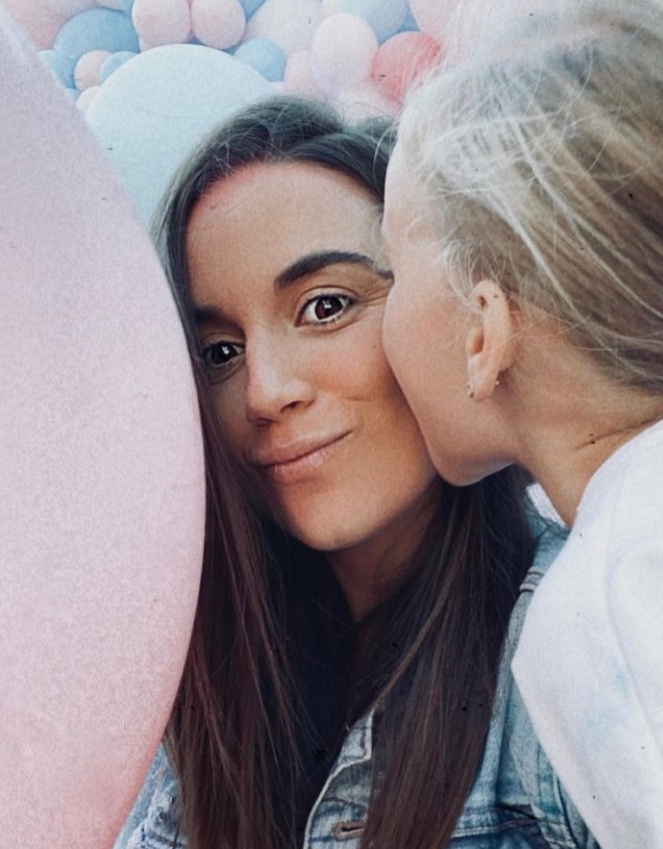 Sotia lui Antoine Griezmann, de o frumusete rapitoare. Cat de bine arata partenera starului francez _3