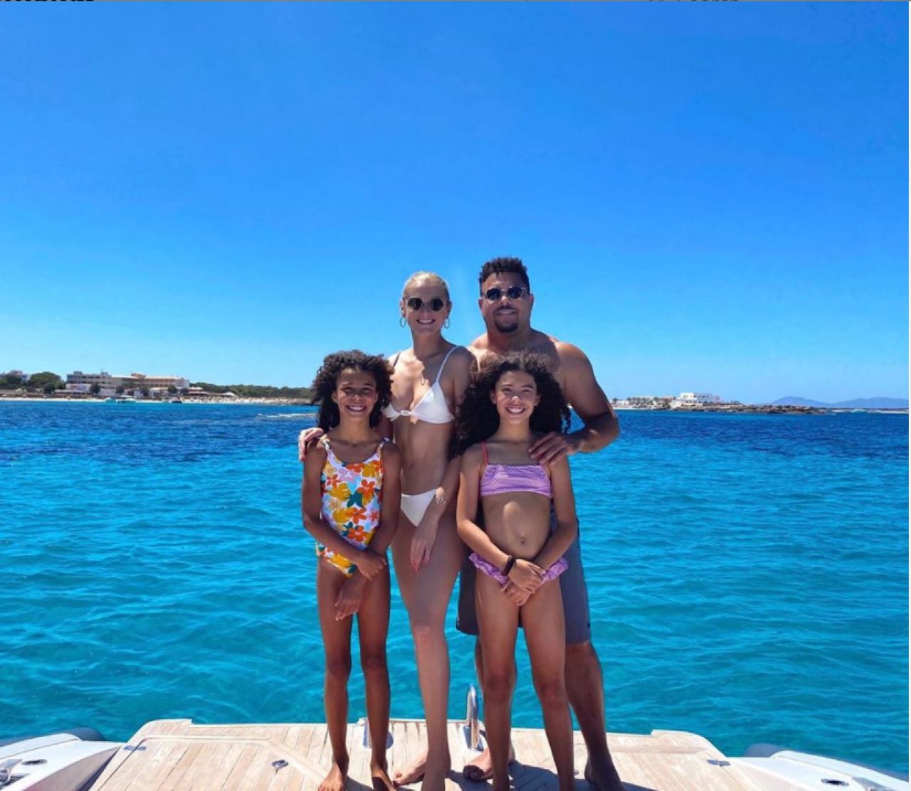 Ronaldo, tata pentru a cincea oara. Cine este modelul cu 13 ani mai tanar cu care celebrul fotbalist are o relatie _7