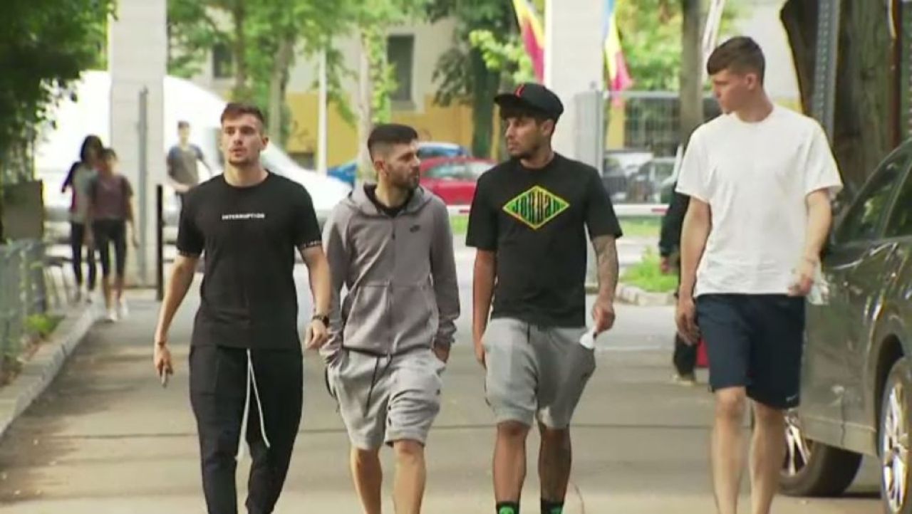 Nume noi la vizita medicala a FCSB-ului! Care sunt cei 13 jucatori care au lipsit_1
