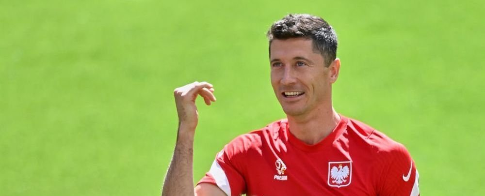 Lewandowski a facut deja prima vicima la Euro! Un fan a simtit pe propria piele mingea expediata de starul plonez