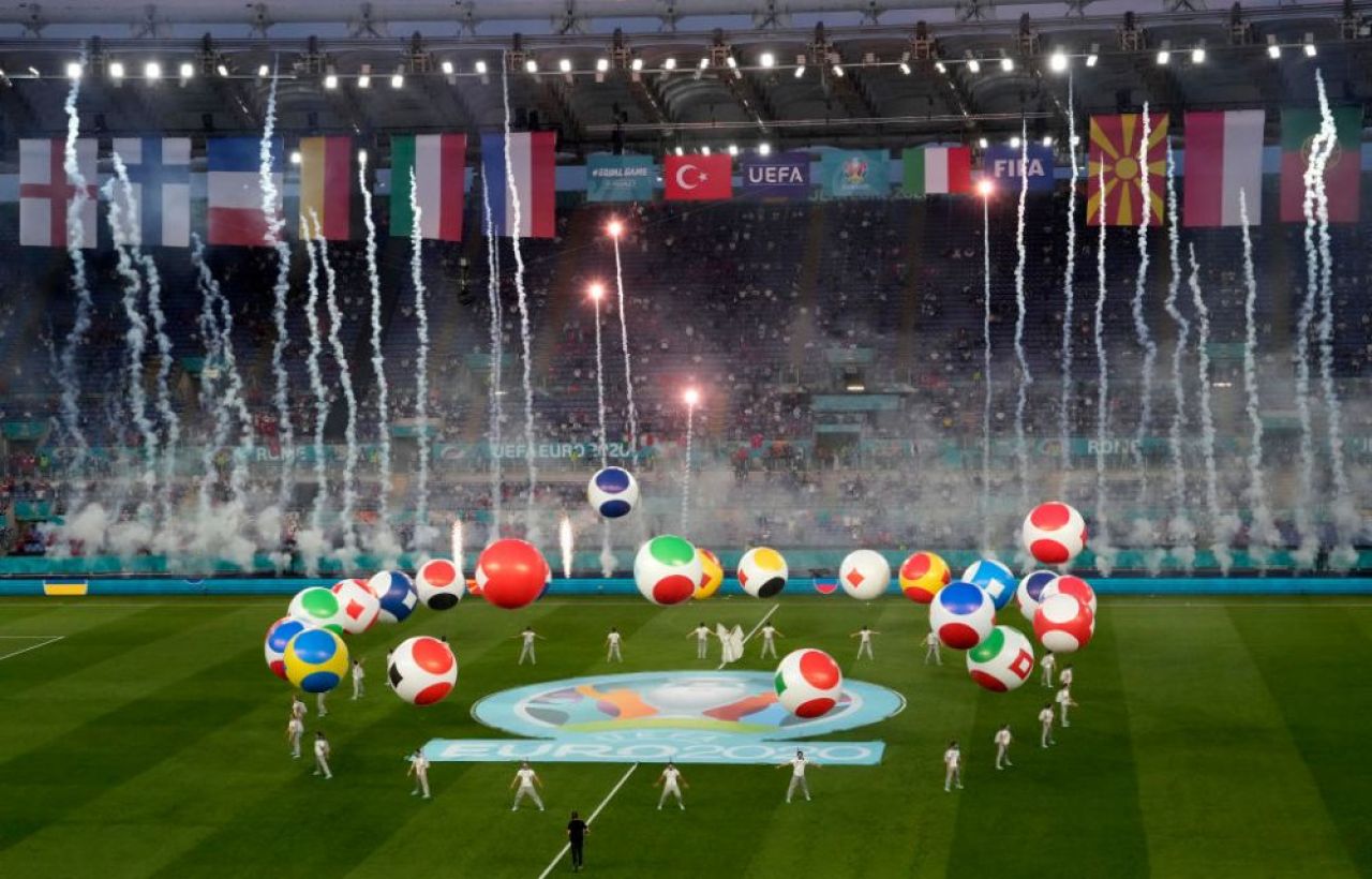 Spectacol total la ceremonia de deschidere a Campionatului European! Moment emotionant al lui Andrea Bocelli FOTO si VIDEO _12