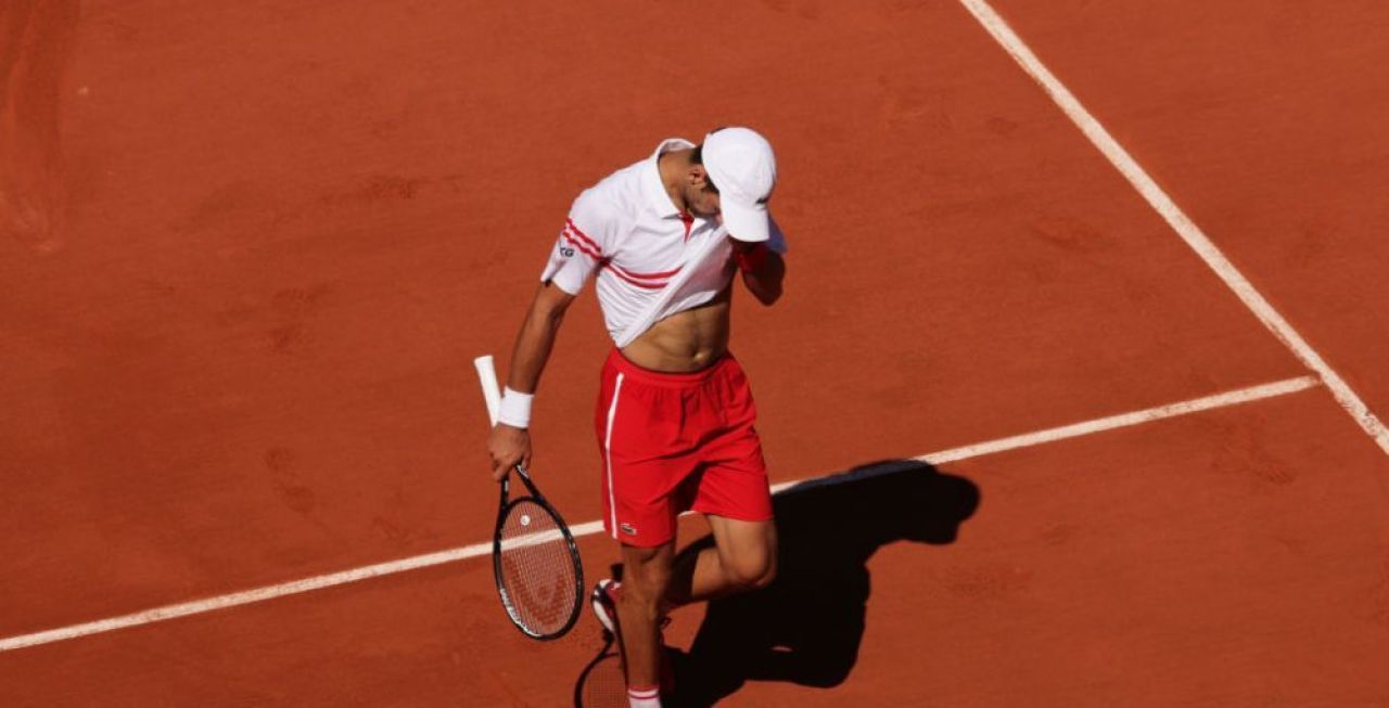 Finala Roland Garros 2021, Djokovic - Tsitsipas 6-7, 2-6, 6-3, 6-2, 6-4. La fel ca in 2016, Djokovic castiga turneul de la Roland Garros: performanta istorica pentru liderul mondial _3