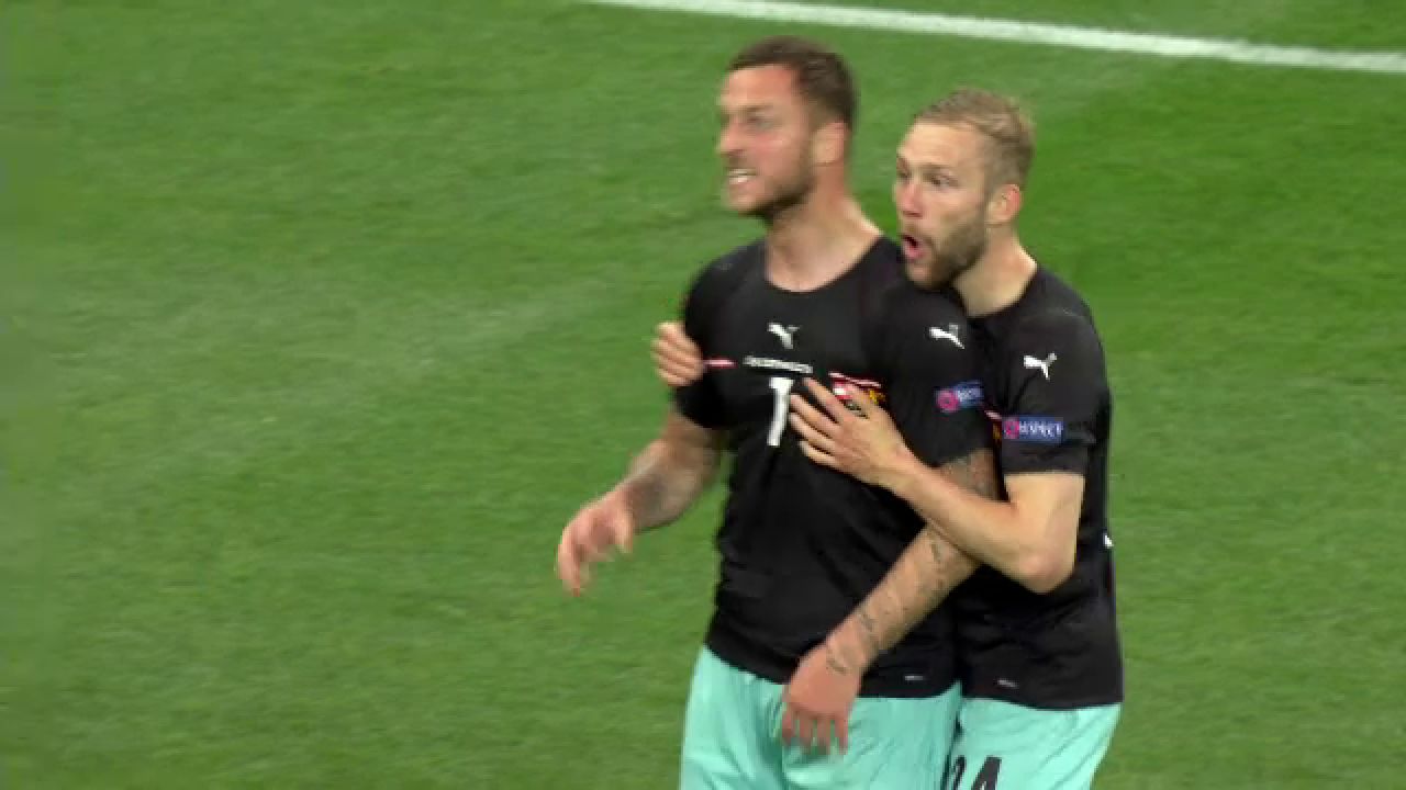 Alaba s-a dus imediat si i-a pus mana la gura! Scenele neintelese de pe National Arena! Totul s-a aflat acum: