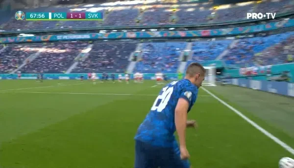 GOOOOL SLOVACIA! Skriniar inscrie cu un sut direct din noua metri