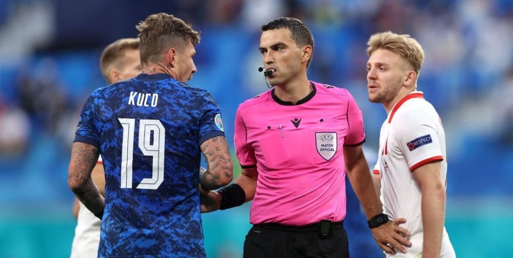 Polonia lui Lewandowski s-a incurcat cu Slovacia! Szczesny a trimis in propria poarta, iar Hategan a aratat primul cartonas rosu de la Euro! Aici ai tot ce s-a intamplat in Polonia 1-2 Slovacia_10