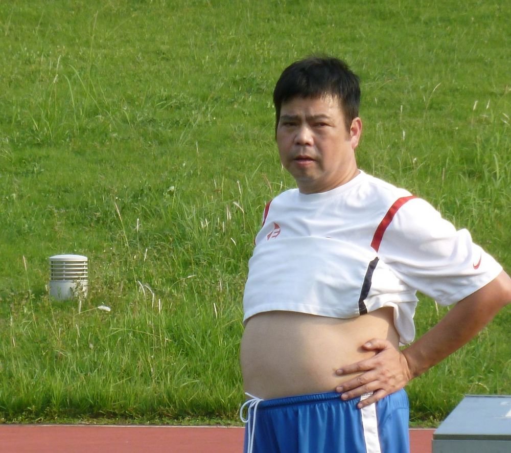 Mai tare ca Gigi Becali! Un milionar din Hong Kong e patron de club, presedinte, director sportiv, antrenor secund si jucator