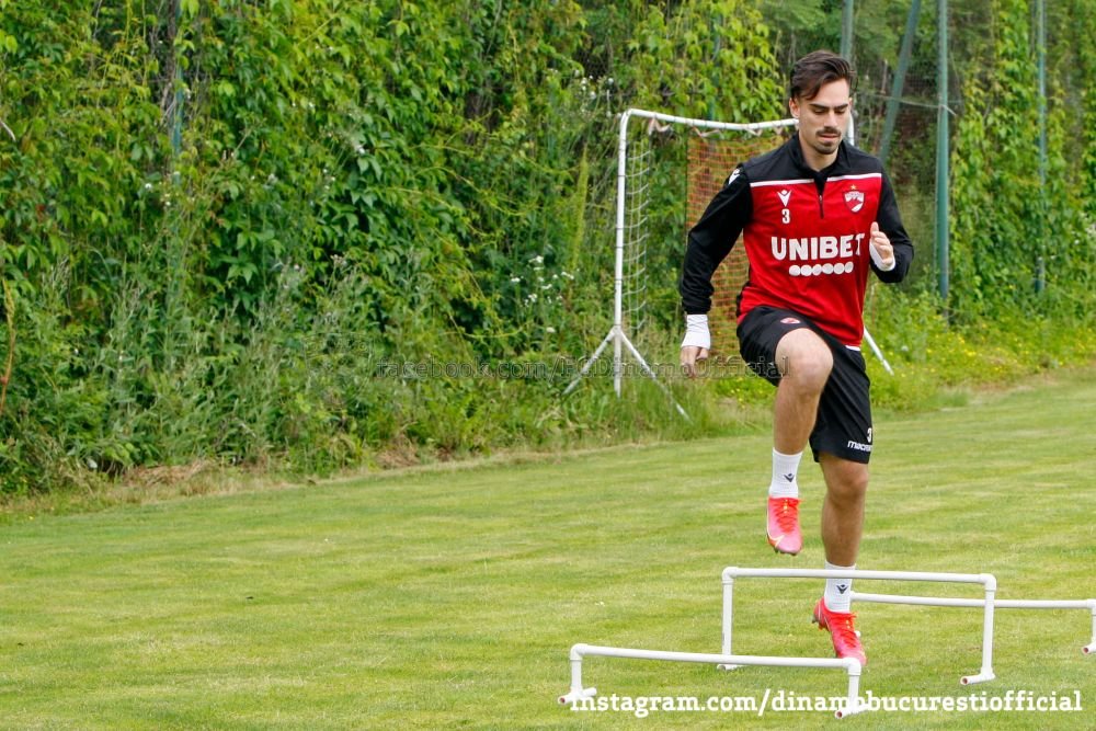23 de jucatori, la primul antrenament al lui Dinamo! Fabbrini nu s-a prezentat la reunire. Patru fotbalisti s-au departit de 