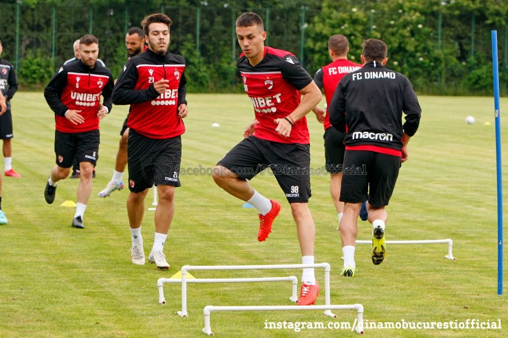 23 de jucatori, la primul antrenament al lui Dinamo! Fabbrini nu s-a prezentat la reunire. Patru fotbalisti s-au departit de 