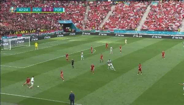 Ratare ireala a lui Ronaldo! Starul Portugaliei a trimis peste poarta din cinci metri