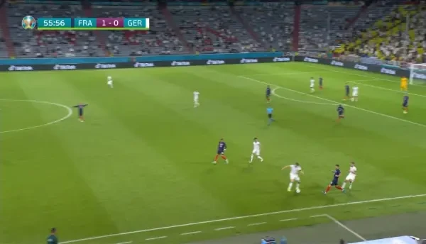 Germania, din nou periculoasa! Gnabry primeste bine in careu, dar Lloris iese la intampinare si ii fura balonul