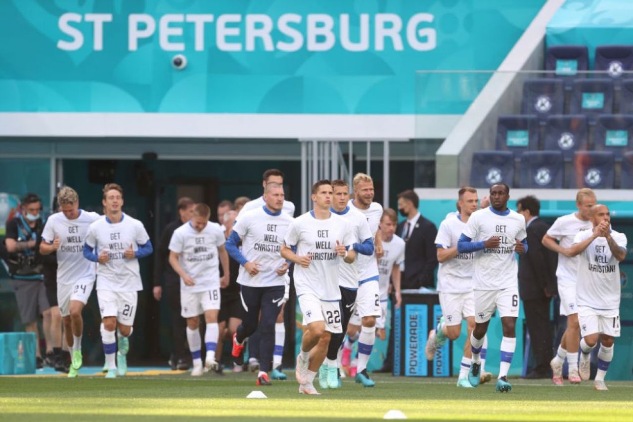 Momentul zilei, oferit de Finlanda! Jucatorii finlandezi au purtat tricouri cu mesaje pentru Eriksen_2