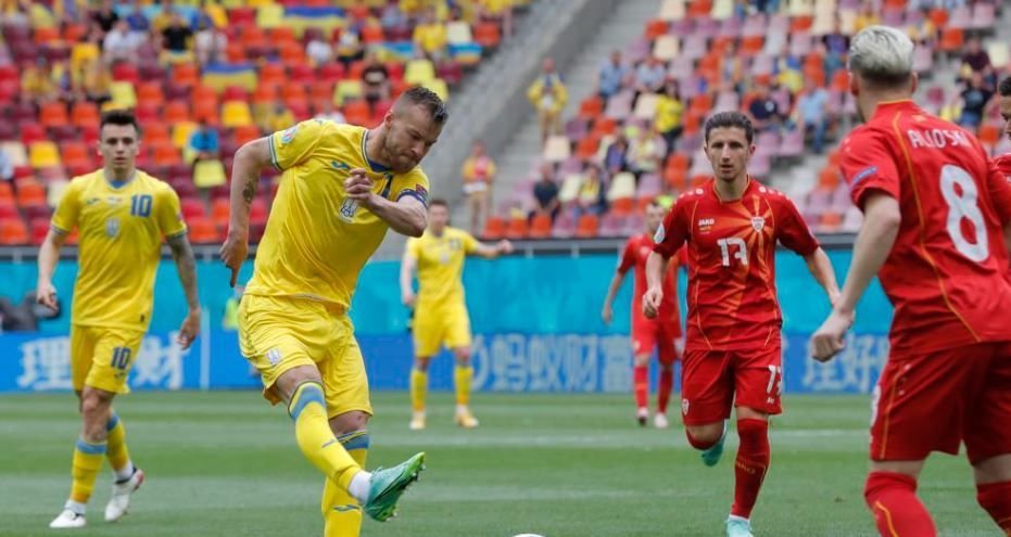 A fost spectacol total pe Arena Nationala! Yarmolenko, omul meciului cu gol si pasa de gol. Doua penalty-uri dictate de arbitrul partidei. Aici ai tot ce s-a intamplat in Ucraina - Macedonia de Nord_6