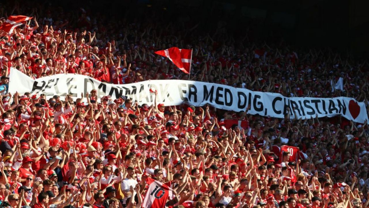 Atmosfera fantastica in Danemarca! Belgienii, coplesiti de entuziasmul unui stadion aproape plin! Gestul superb din minutul 10, pentru sustinerea lui Eriksen_5